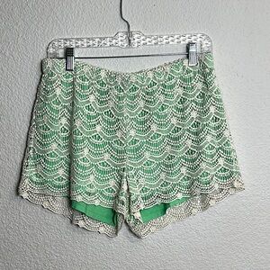 Southern Tide Women’s Size Medium Pull On 3” Green Lined Lace Shorts